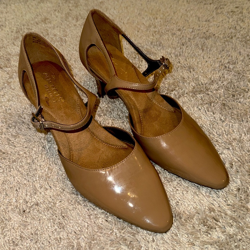 Aerosoles Ardent pump size 9